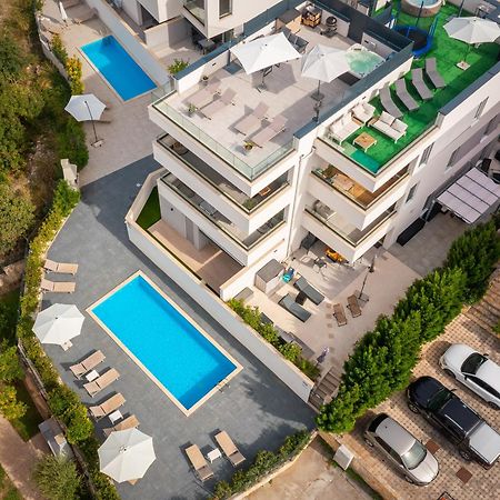 Apartment Alegria In Okrug With Heated Pool, Sea View, Jacuzzi, Wifi Τρογκίρ Εξωτερικό φωτογραφία